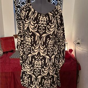 The Hanger Monochrome Swirl Dress